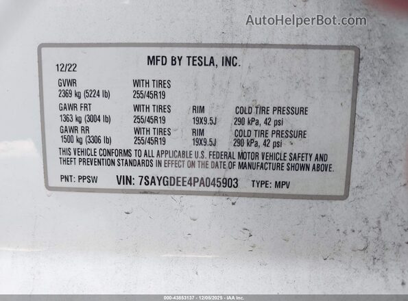 7SAYGDEE4PA045903 2023 TESLA MODEL Y White Շարժիչի բաժամունքի տեսք