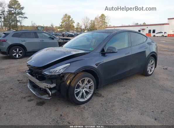 7SAYGDEE5PA125274 2023 TESLA MODEL Y Gray Front left