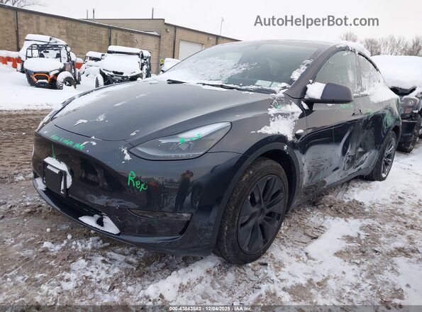 7SAYGDEE5SF302546 2025 TESLA MODEL Y Gray 