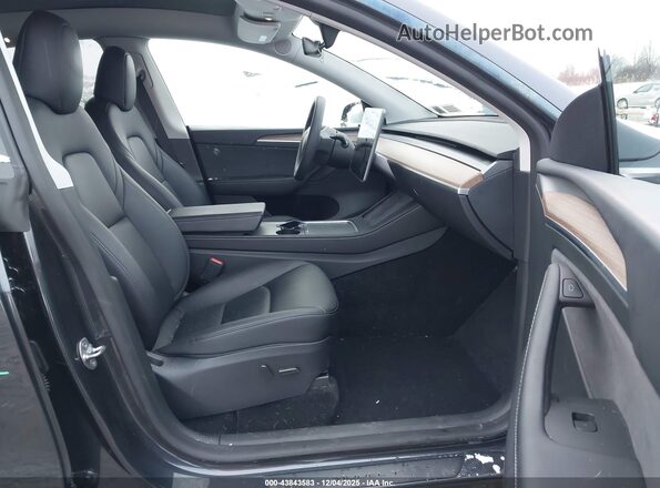 7SAYGDEE5SF302546 2025 TESLA MODEL Y Gray 