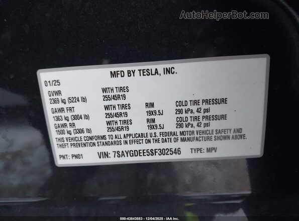 7SAYGDEE5SF302546 2025 TESLA MODEL Y Gray 