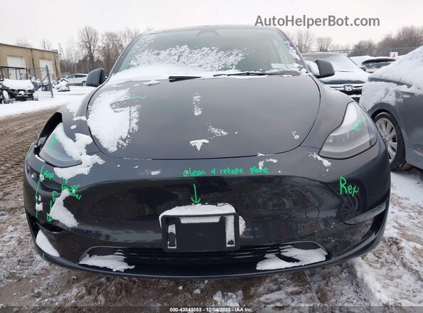 7SAYGDEE5SF302546 2025 TESLA MODEL Y Gray 