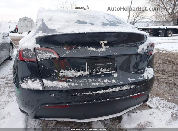 7SAYGDEE5SF302546 2025 TESLA MODEL Y Gray 