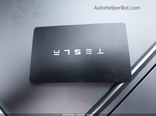 7SAYGDEE5SF302546 2025 TESLA MODEL Y Gray 