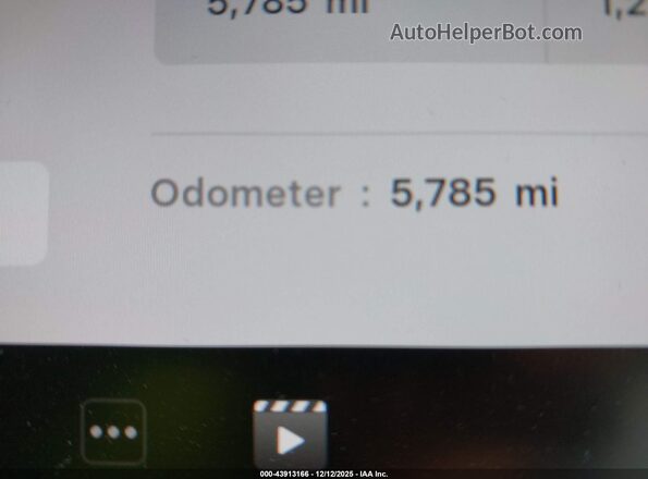 7SAYGDEE5TA414312 2026 TESLA MODEL Y Silver 