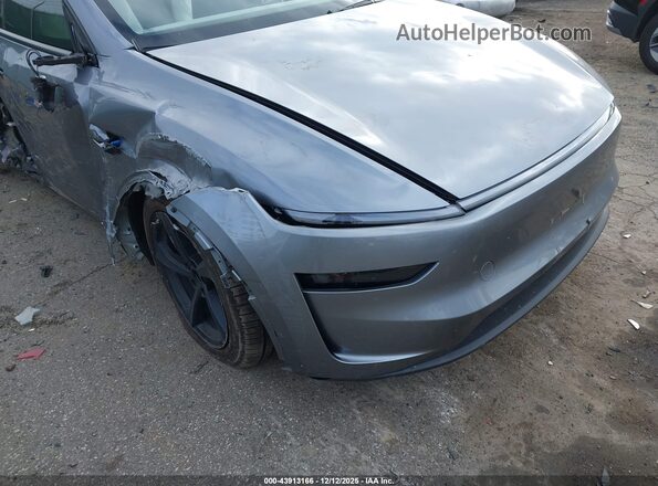 7SAYGDEE5TA414312 2026 TESLA MODEL Y Silver 