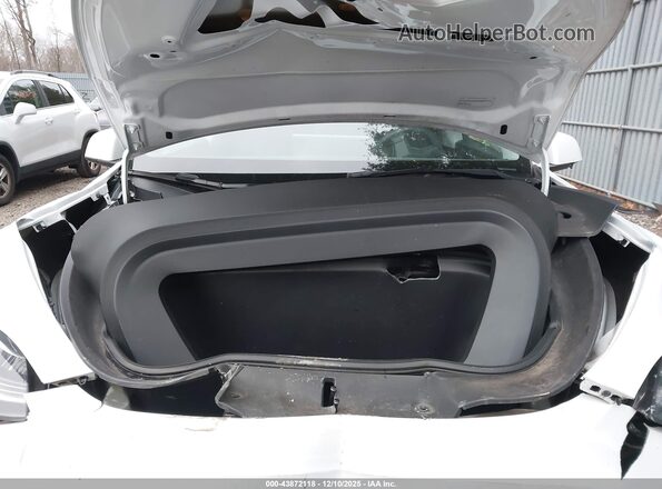 7SAYGDEE6PA124988 2023 TESLA MODEL Y Белый Вид сзади