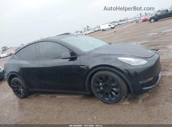 7SAYGDEE7PF853679 2023 TESLA MODEL Y Black უკანა სალონის ხედი