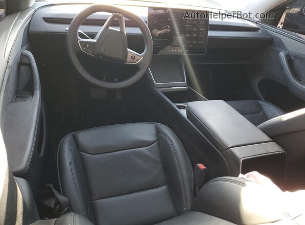 7SAYGDEE7TA380986 2026 TESLA MODEL White Առջևի վահանակի տեսք