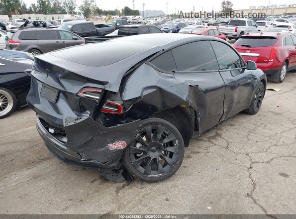 7SAYGDEE9PF960362 2023 TESLA MODEL Y Gray Tył prawy