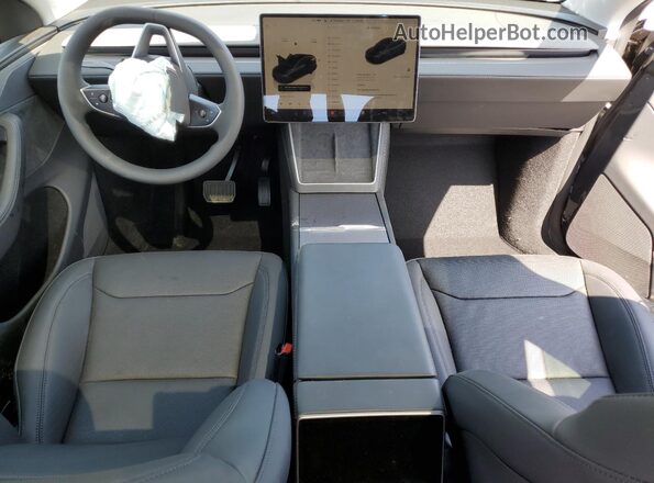 7SAYGDEE9TF353453 2026 TESLA MODEL Gray Widok deski rozdzielczej