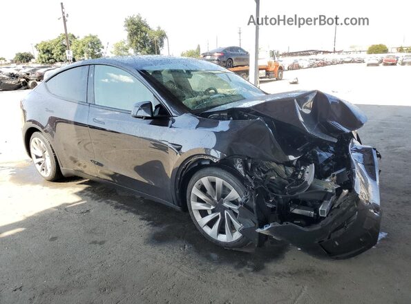 7SAYGDEE9TF440804 2026 TESLA MODEL Silver წინა მარჯვენა