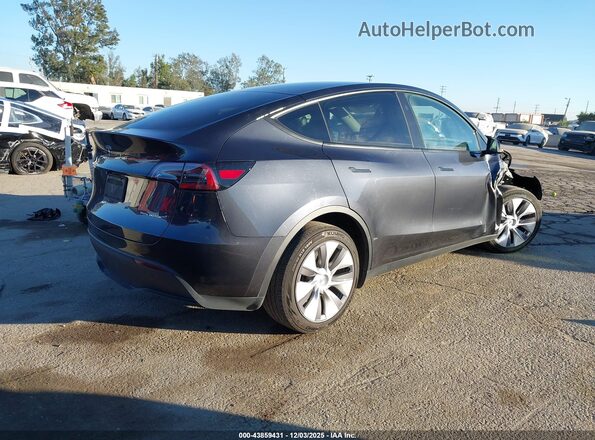7SAYGDEEXRA247003 2024 TESLA MODEL Y Gray უკანა მარჯვენა