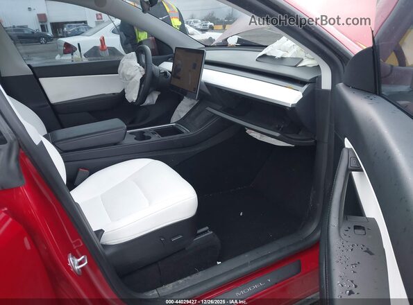 7SAYGDEF0NF391410 2022 TESLA MODEL Y Red Սալոնի դիմացի տեսք