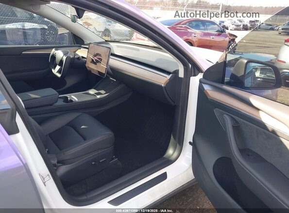 7SAYGDEF1PF948232 2023 TESLA MODEL Y Purple Սալոնի դիմացի տեսք