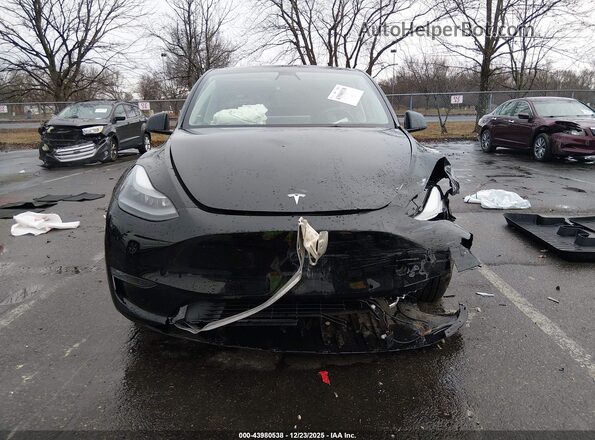 7SAYGDEF2NF380201 2022 TESLA MODEL Y Black Dashboard view