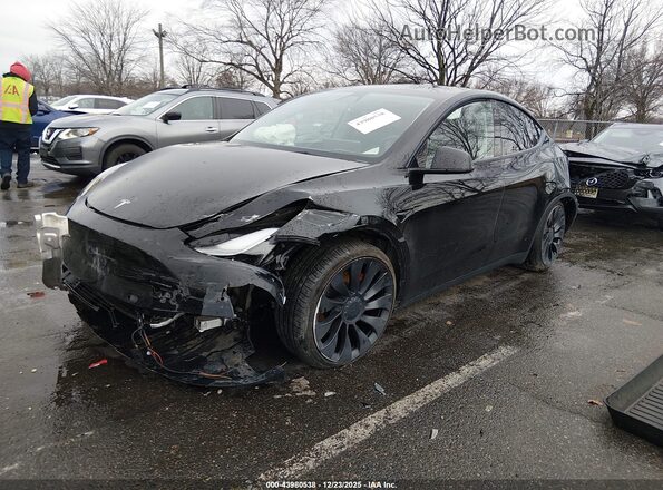 7SAYGDEF2NF380201 2022 TESLA MODEL Y Black Front left
