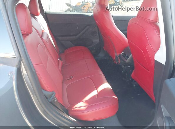 7SAYGDEF3NF382829 2022 TESLA MODEL Y Gray VIN კოდის სტიკერის ხედი