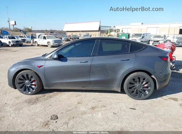 7SAYGDEF3NF382829 2022 TESLA MODEL Y Gray სალონის 360-გრადუსიანი ხედი