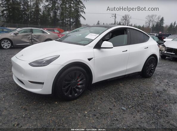 7SAYGDEF3NF495518 2022 TESLA MODEL Y White Przód lewy