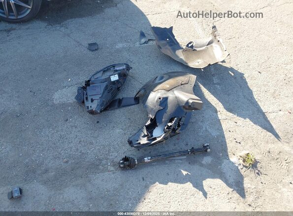 7SAYGDEF4RF162153 2024 TESLA MODEL Y Red Առջևի վահանակի տեսք