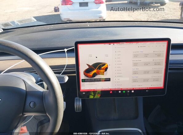 7SAYGDEF5NF500654 2022 TESLA MODEL Y Gray 