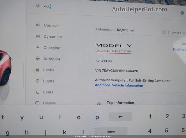 7SAYGDEF6NF466420 2022 TESLA MODEL Y Red Vista de los asientos traseros