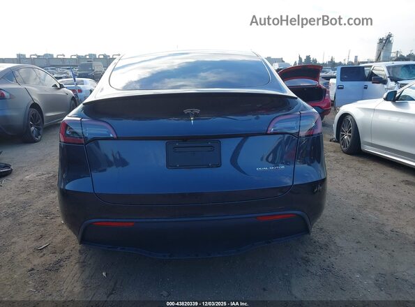 7SAYGDEF8RF022204 2024 TESLA MODEL Y Gray 