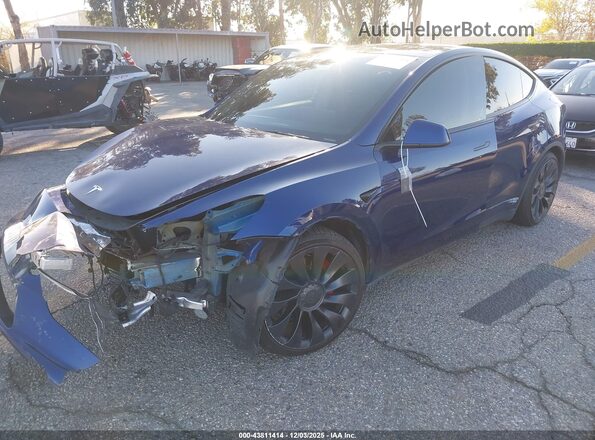 7SAYGDEF9NF521524 2022 TESLA MODEL Y Blue Przód lewy