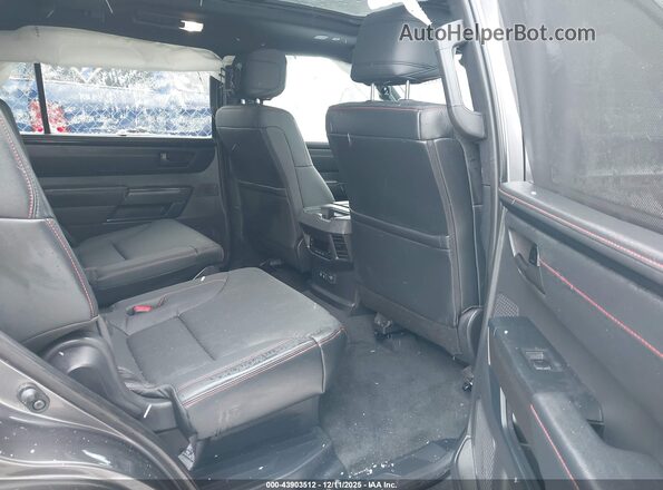 7SVAAABA1TX075093 2026 TOYOTA SEQUOIA Gray VIN კოდის სტიკერის ხედი