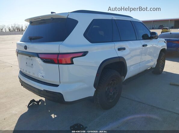 7SVAAABA6RX048089 2024 TOYOTA SEQUOIA White Tył prawy