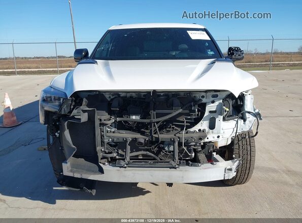 7SVAAABA6RX048089 2024 TOYOTA SEQUOIA White Widok zestawu wskaźników