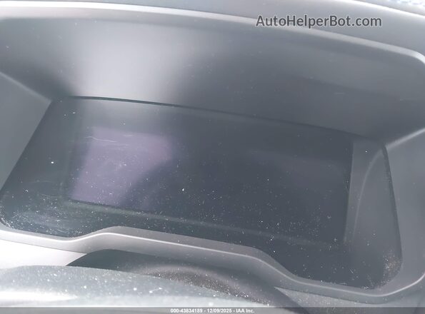 7SVAAABA8RX032475 2024 TOYOTA SEQUOIA Gray Widok wnętrza 360 stopni