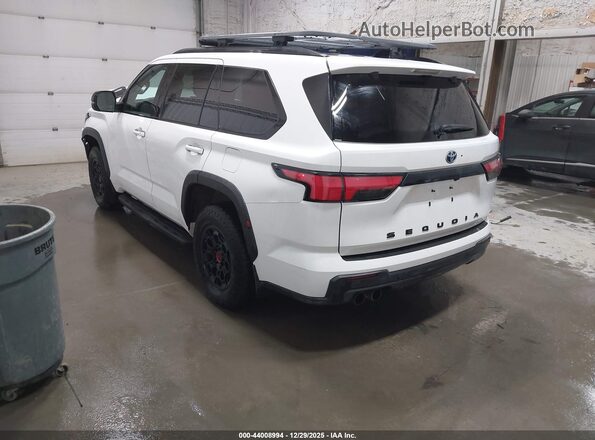 7SVAAABAXPX014119 2023 TOYOTA SEQUOIA White Rear left
