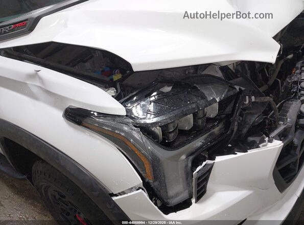 7SVAAABAXPX014119 2023 TOYOTA SEQUOIA White 