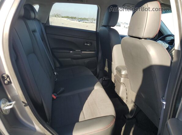 JA4ARUAUXSU008485 2025 MITSUBISHI OUTLANDER Gray 