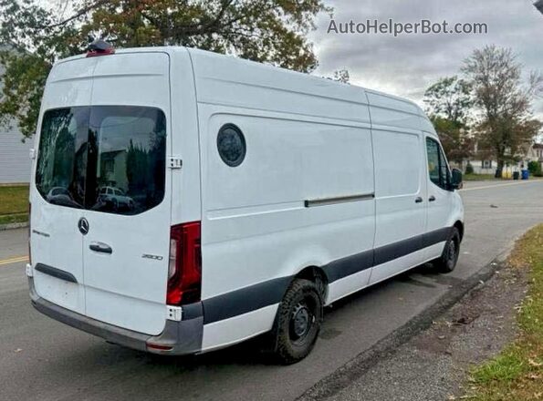 W1W4DCHY7NT095409 2022 MERCEDES-BENZ SPRINTER White Widok z przodu