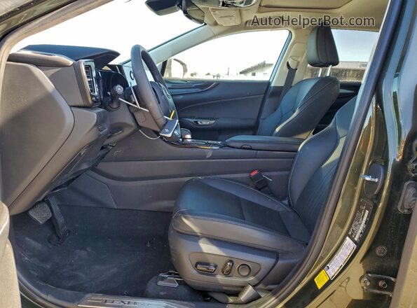 2T2ADCAZ1RC012020 2024 LEXUS NX 250 BAS Зеленый Вид панели приборов