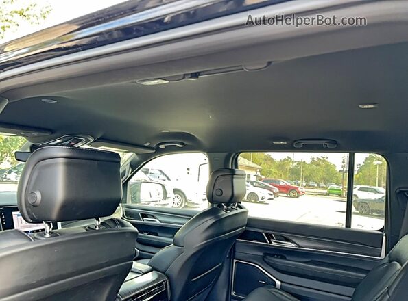 1C4SJRBPXRS137078 2024 JEEP WAGONEER Black Панорамний вид салону 360°