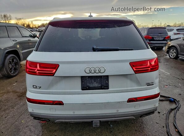 WA1VAAF77JD030940 2018 AUDI Q7 White 