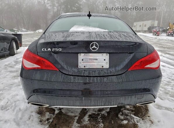 WDDSJ4EB2HN465617 2017 MERCEDES-BENZ CLA-CLASS Black Vista interior delantera
