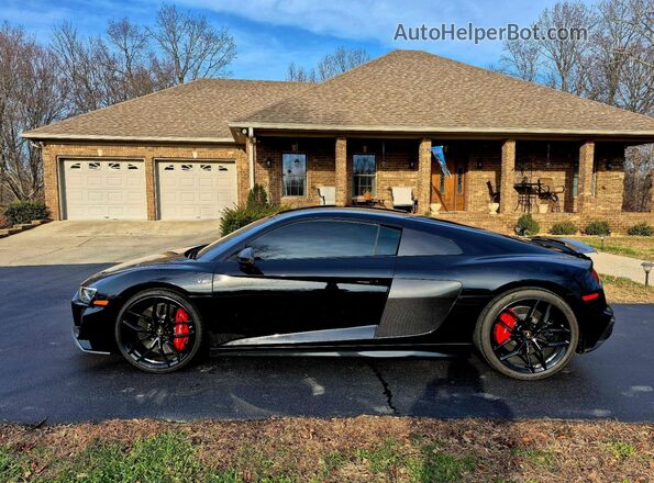 WUAKBAFX4M7901384 2021 AUDI R8 Black 
