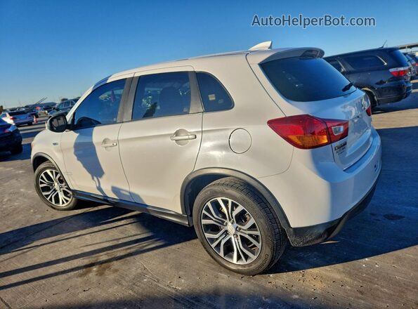 JA4AP3AU4HZ047052 2017 MITSUBISHI OUTLANDER White 