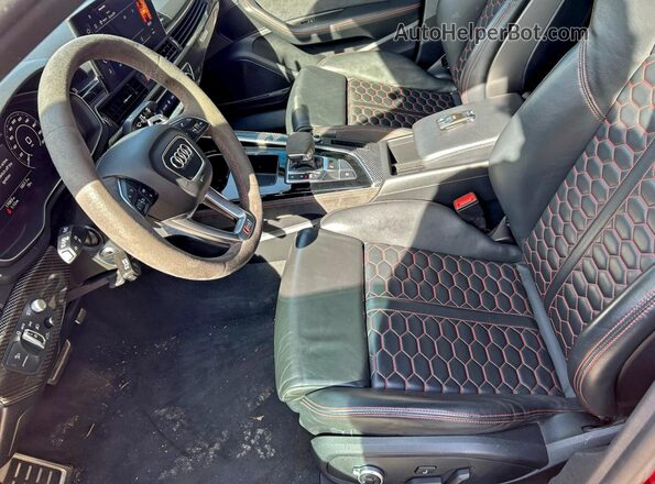 WUAAWCF52RA900688 2024 AUDI RS5 Red Widok wnętrza 360 stopni
