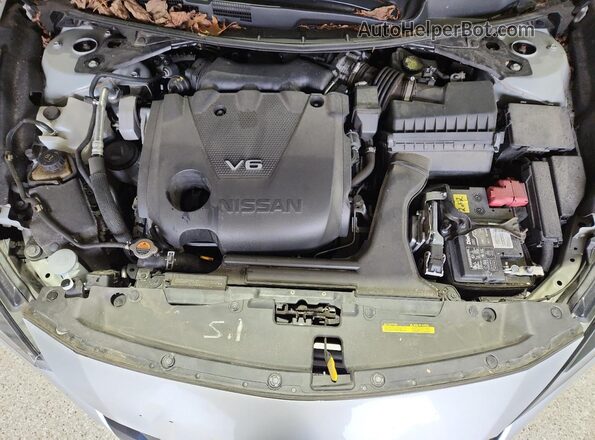 1N4AA6CV7LC367904 2020 NISSAN MAXIMA Silver Widok komory silnika