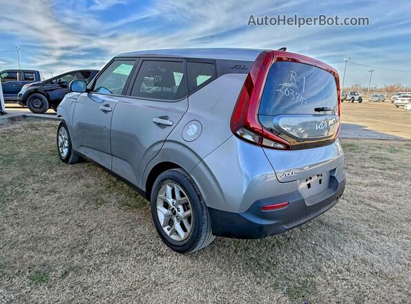 KNDJ23AU8N7826787 2022 KIA SOUL Серый Передняя правая четверть