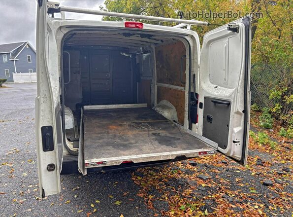 1N6BF0KM3LN801386 2020 NISSAN NV Белый Вид салона спереди