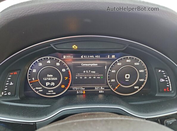 WA1VAAF77JD030940 2018 AUDI Q7 White 