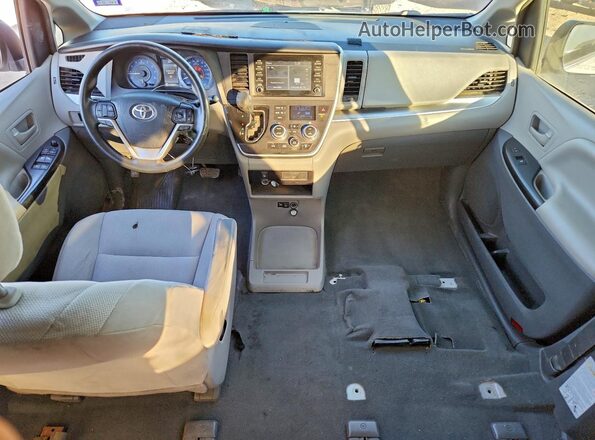 5TDZZ3DC7LS038037 2020 TOYOTA SIENNA White Widok zestawu wskaźników