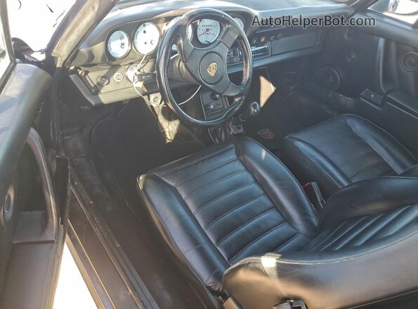 9117211705 1977 PORSCHE 911 Синий Вид панели приборов